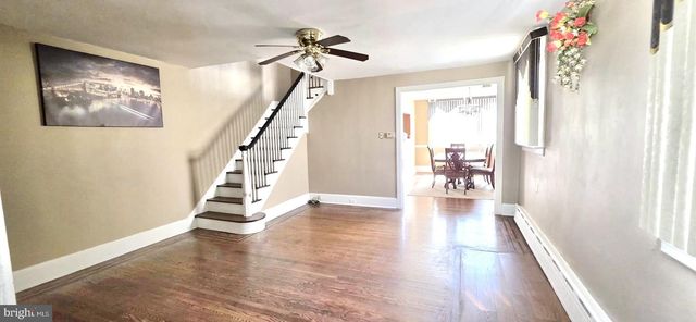 105 N FAIRVIEW AVE, Upper Darby, PA 19082