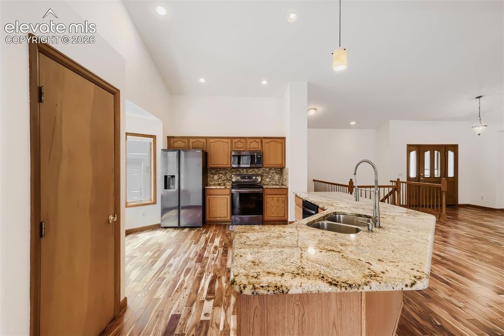 Image 11 of property listing at 8750 Tannenbaum Road, Colorado Springs, CO 80908