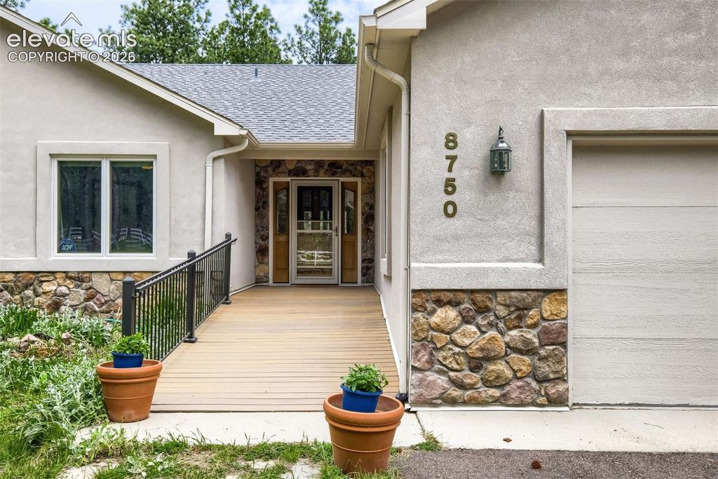 Image 3 of property listing at 8750 Tannenbaum Road, Colorado Springs, CO 80908