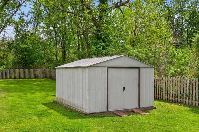 322 Laurel Lane, Nicholasville, KY 40356