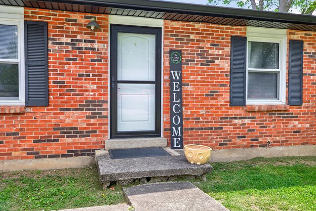 322 Laurel Lane, Nicholasville, KY 40356