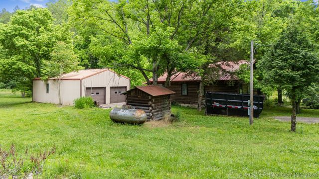 21742 E 660 Road, Tahlequah, OK 74464