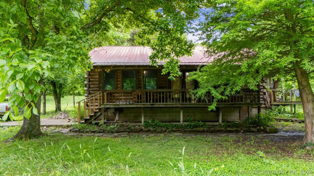 21742 E 660 Road, Tahlequah, OK 74464