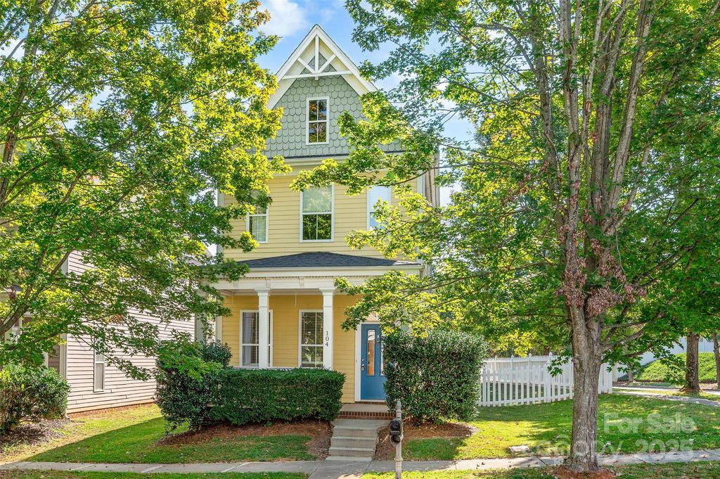 104 Kensington Street, Mooresville, NC 28117