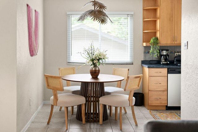 2320 Montclaire ST, Austin, TX 78704