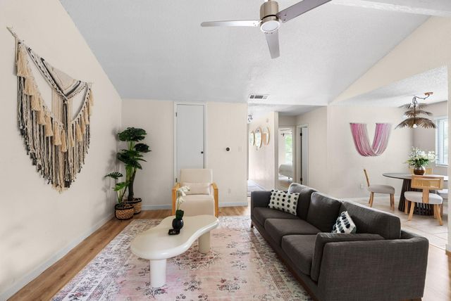 2320 Montclaire ST, Austin, TX 78704