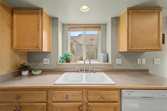 1645 S Chester Court, Denver, CO 80247