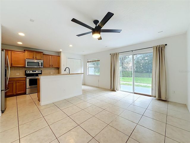 12705 LEXINGTON SUMMIT STREET, Orlando, FL 32828