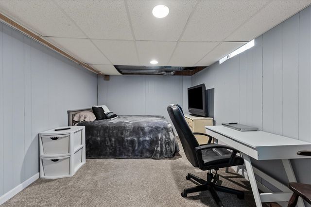 16943 Elizabeth Street, Beverly Hills, MI 48025