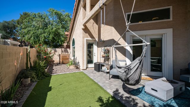 1045 E SUNBURST Lane, Tempe, AZ 85284