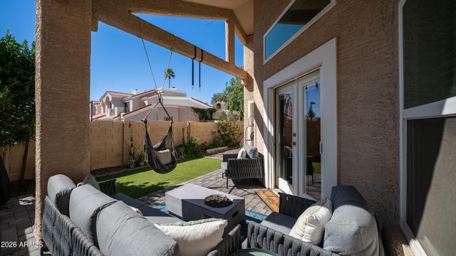 1045 E SUNBURST Lane, Tempe, AZ 85284