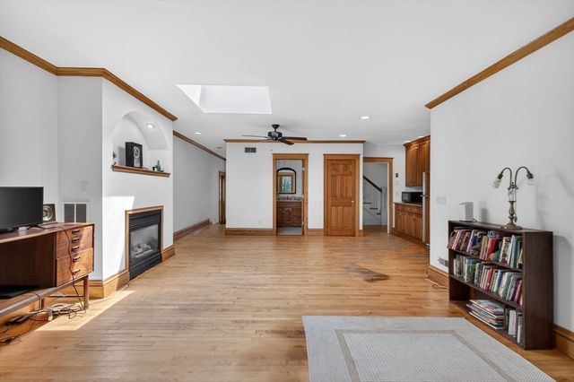 47 Millett Rd, Swampscott, MA 01907