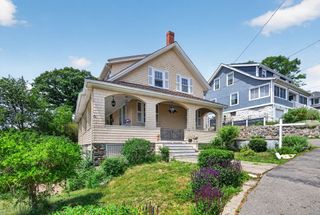 47 Millett Rd, Swampscott, MA 01907