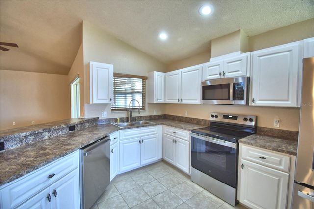 3425 STONEWAY DRIVE, Lakeland, FL 33812