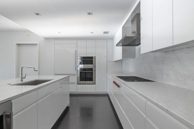 150 Seaport Blvd 15F, Boston, MA 02210