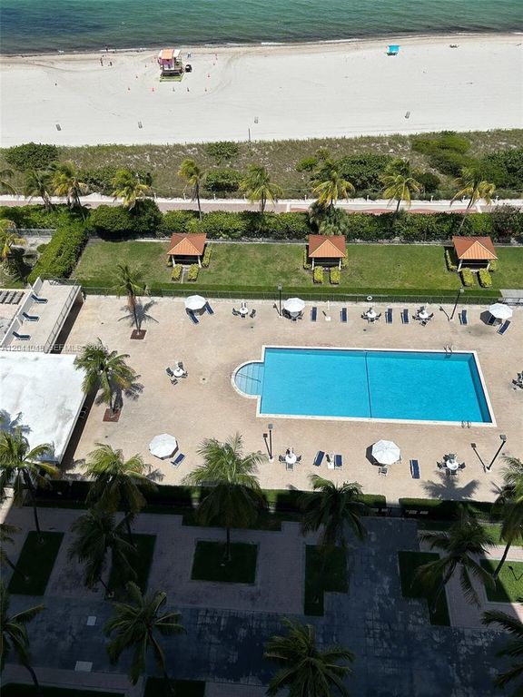 2625 Collins Avenue 1805, Miami Beach, FL 33140