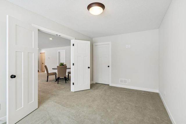 4720 131st Ave NE, Blaine, MN 55449