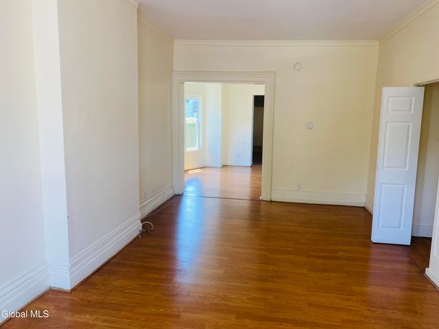 362 Clinton Avenue, Albany, NY 12206