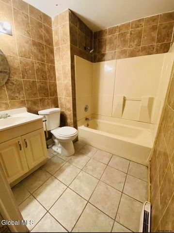 362 Clinton Avenue, Albany, NY 12206