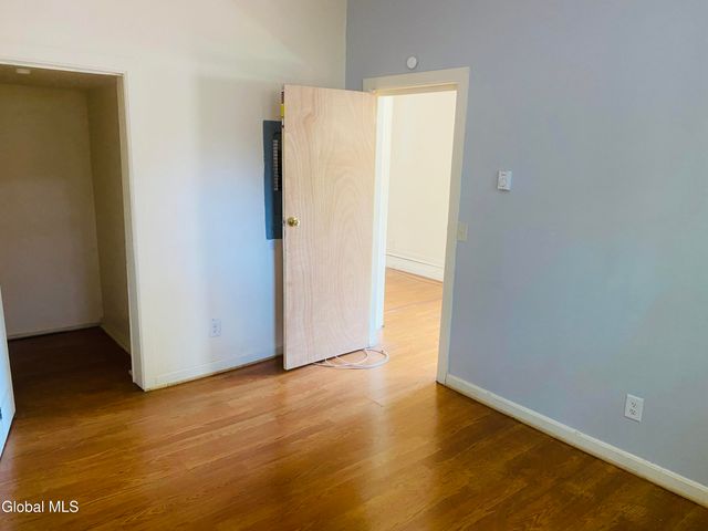 362 Clinton Avenue, Albany, NY 12206