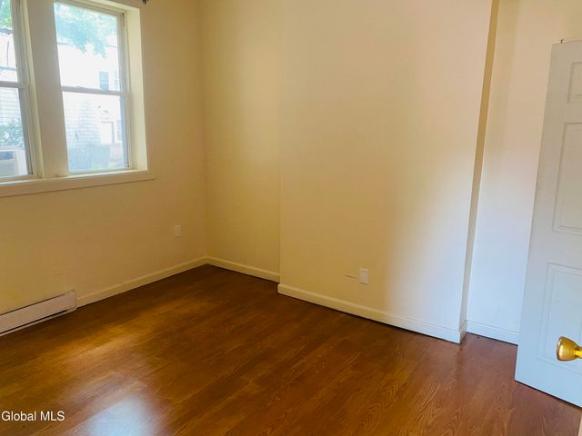 362 Clinton Avenue, Albany, NY 12206