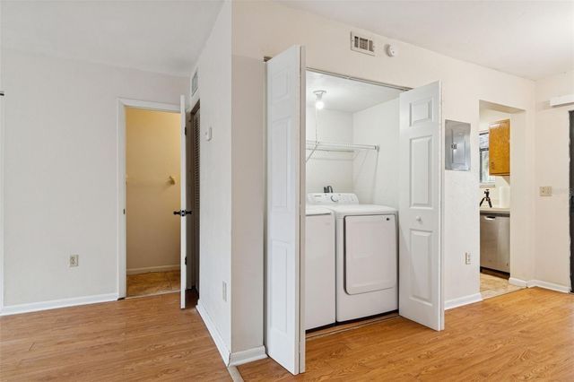 2300 SW 43RD STREET L2, Gainesville, FL 32607