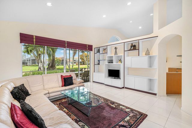 23297 Torre Circle, Boca Raton, FL 33433