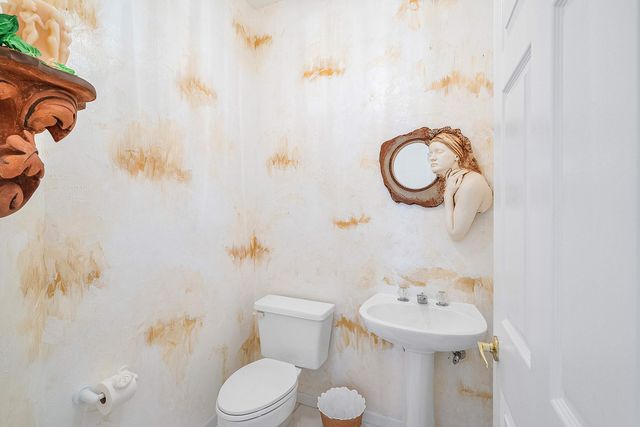 23297 Torre Circle, Boca Raton, FL 33433