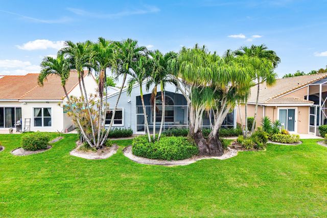 23297 Torre Circle, Boca Raton, FL 33433