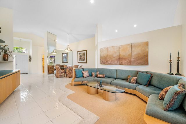 23297 Torre Circle, Boca Raton, FL 33433