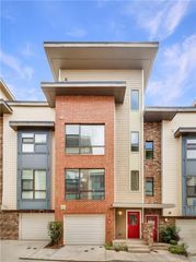 966 Moda Drive, Atlanta, GA 30316