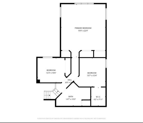 2539 Highwood Avenue E, Maplewood, MN 55119