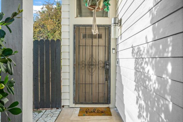 3731 Willow Bend Pl, Antelope, CA 95843