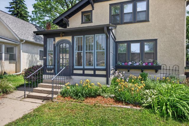 4729 4th Avenue S, Minneapolis, MN 55419