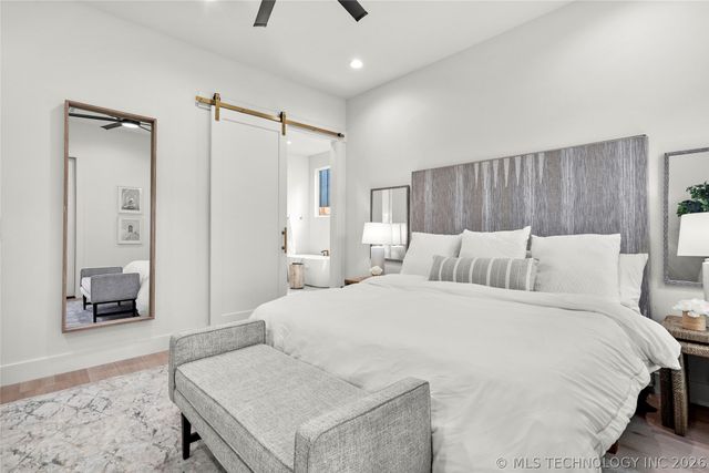 7927 E 26th Place, Tulsa, OK 74129