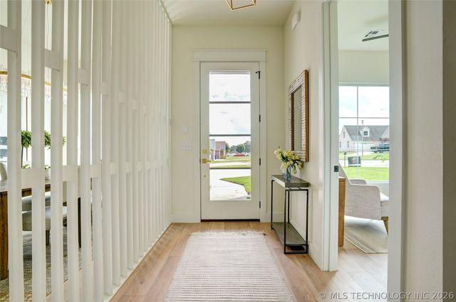 7927 E 26th Place, Tulsa, OK 74129