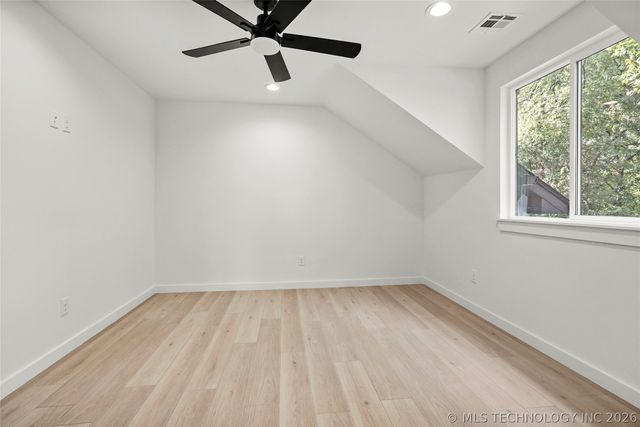 7927 E 26th Place, Tulsa, OK 74129