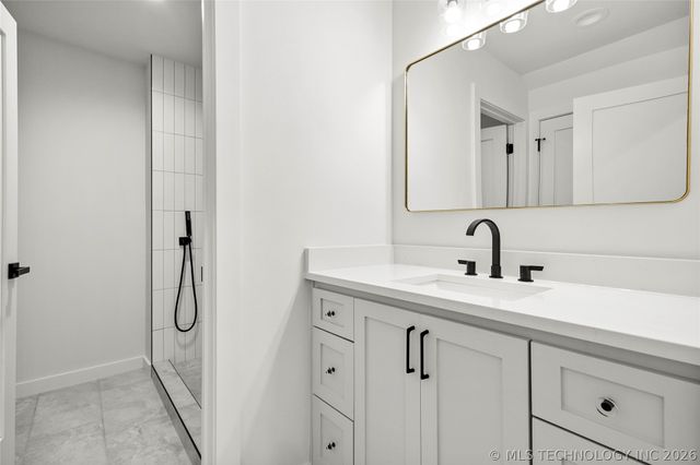 7927 E 26th Place, Tulsa, OK 74129