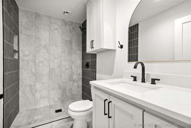 7927 E 26th Place, Tulsa, OK 74129