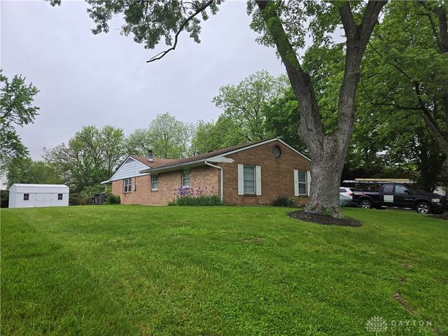 4549 Sylvan Oak Drive, Dayton, OH 45426