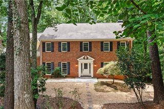 9335 Huntcliff Trace, Sandy Springs, GA 30350