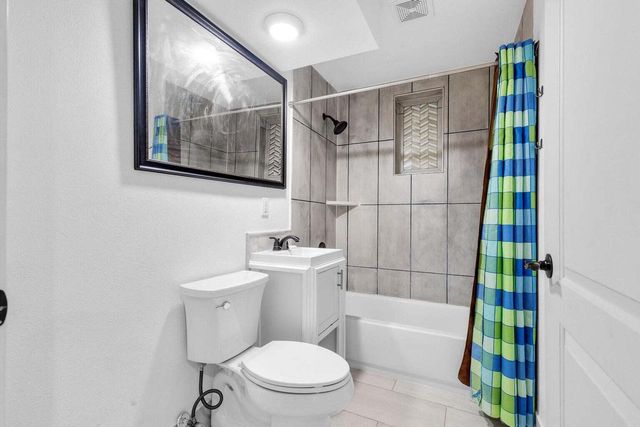 1963 S 7th STREET, Milwaukee, WI 53204