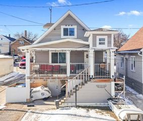 1963 S 7th STREET, Milwaukee, WI 53204