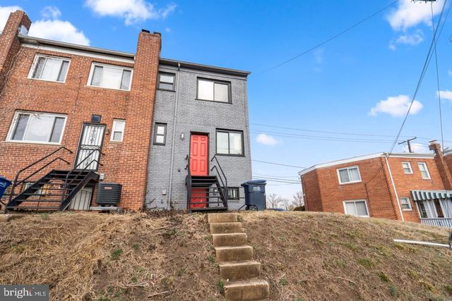 1261 GALLATIN ST NE, Washington, DC 20017