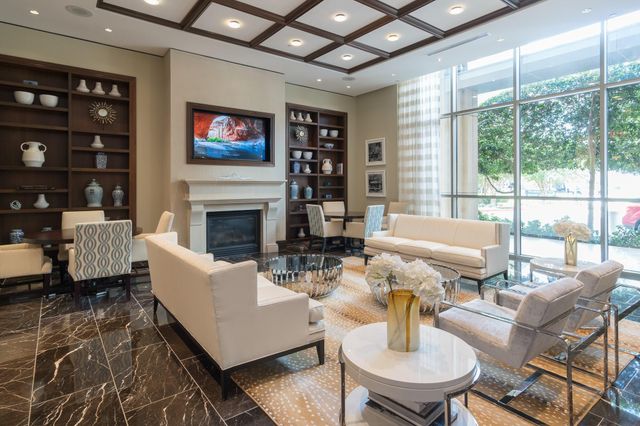 7 Riverway 1208, Houston, TX 77056