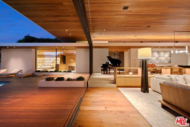 1675 Carla, Beverly Hills, CA 90210