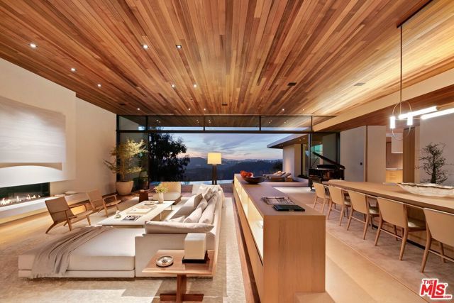 1675 Carla, Beverly Hills, CA 90210