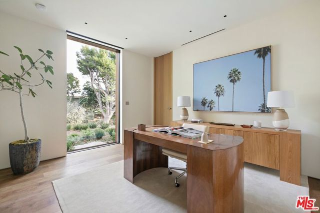 1675 Carla, Beverly Hills, CA 90210