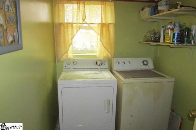 208 Club Drive, Simpsonville, SC 29681