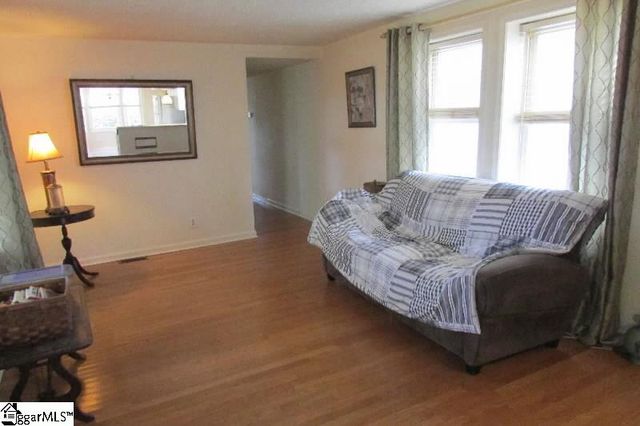 208 Club Drive, Simpsonville, SC 29681